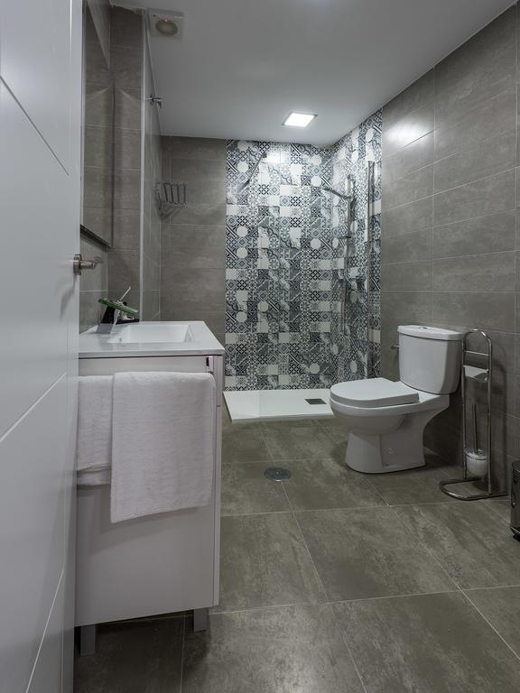 Apartamentos Turisticos Domus Seleqtia Plaza Mayor Caces Zewnętrze zdjęcie